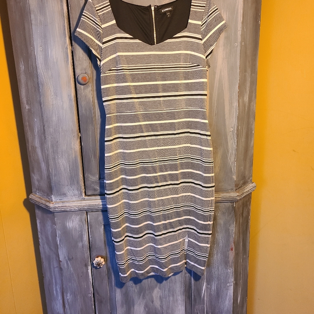 Business casual dress